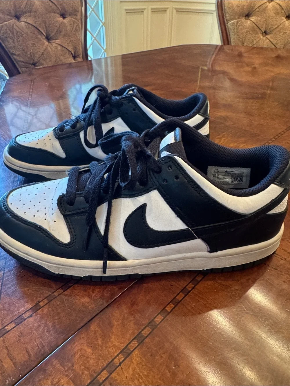 Nike dunks  kids Black and White Low-Top Sneakers